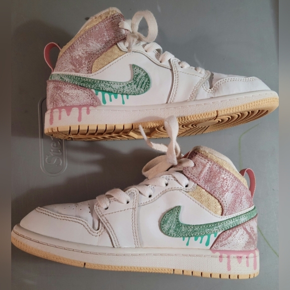 Jordan Paint Drip 1y Mid - Picture 1 of 10